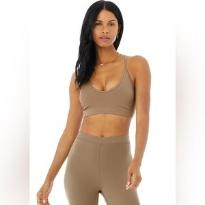 Alo Yoga Ribbed Blissful Bra XS in gravel